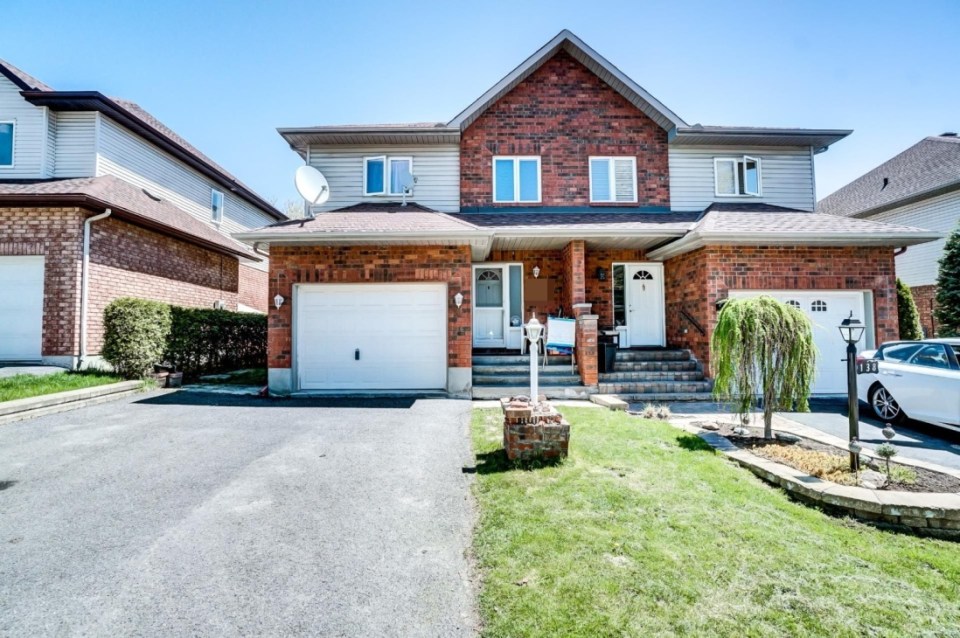 This unassuming Quebec property looks pleasant from the outside