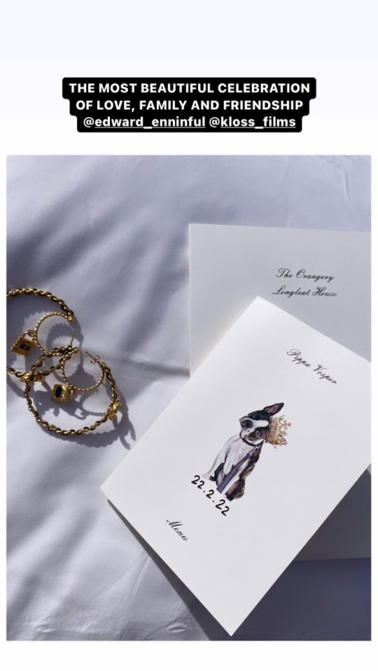 The couple’s wedding invites had an image of their pet dog