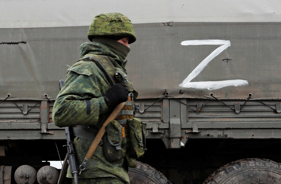 The ‘Z’ has been daube don the side of Russian tanks and vehicles