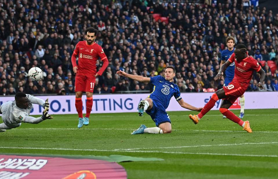 Chelsea goalkeeper Edouard Mendy pulled off a remarkable double save to deny Sadio Mane and Naby Keita in the first half