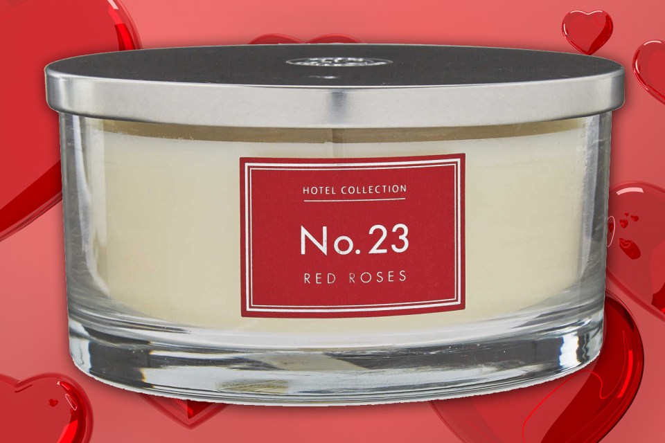 Snap up this amazing Valentine’s candle from Aldi for under a tenner