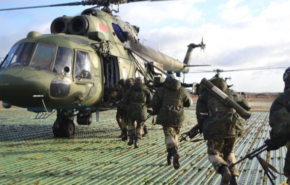 Russian soldiers taking part in war games near the Ukraine border