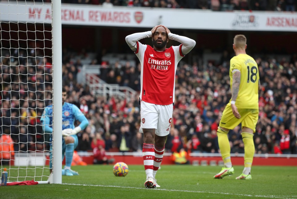 Arsenal put a staggering 32 balls into the box in the first half of their clash with Brentford