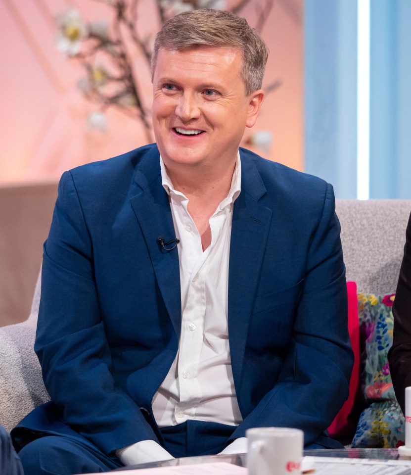 Fans think the reference to a tenner could be 'tenor' Aled Jones