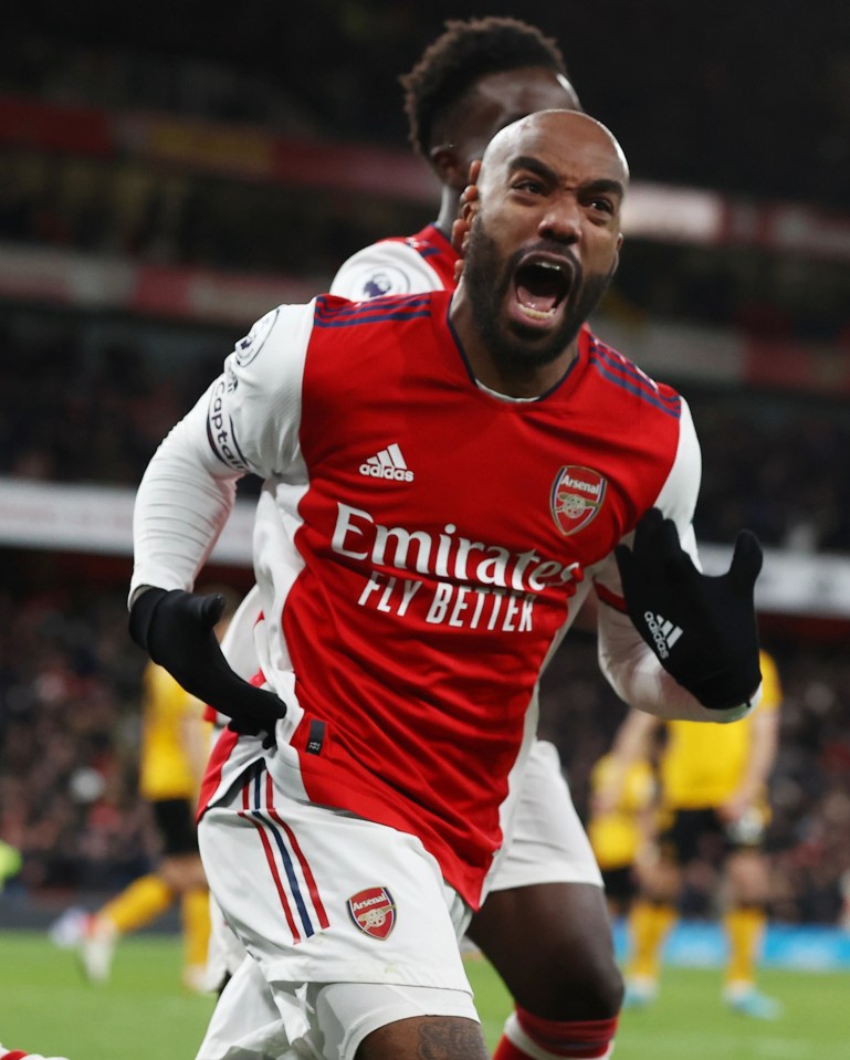 Alexandre Lacazette celebrates Arsenal's winner