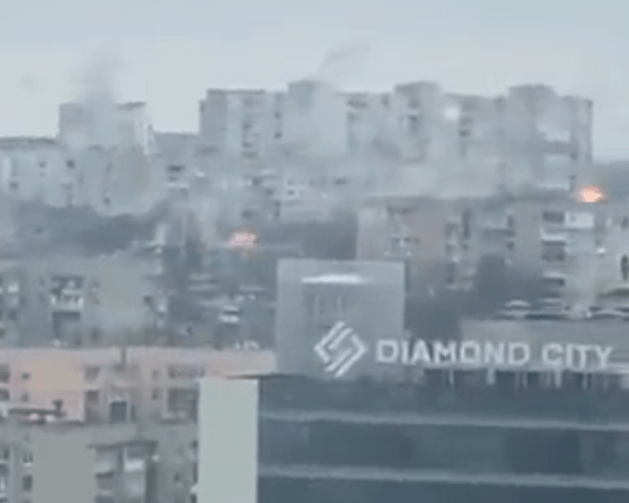 Explosions erupt amongst apartment blocks in Ukraine's second biggest city