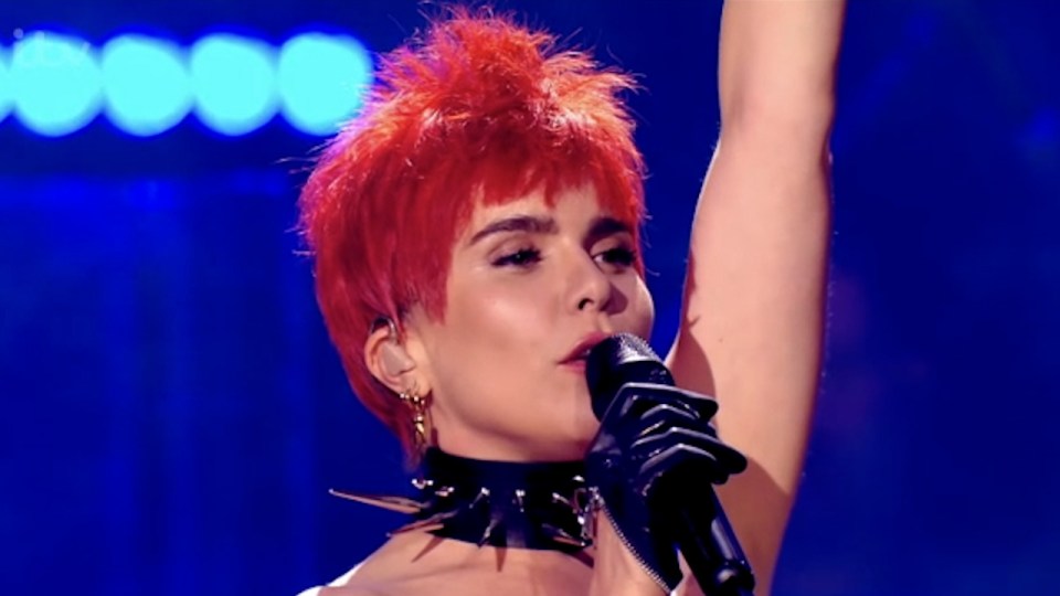 Paloma Faith looked totally different as she performed her 2014 hit at Concert For Ukraine