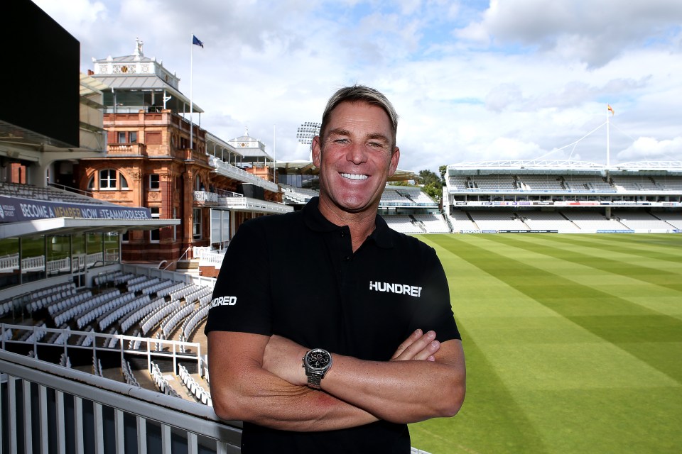 Paramedics told last night how they battled in vain to revive cricket legend Shane Warne