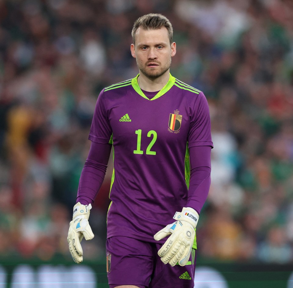 Ex-Sunderland stopper Simon Mignolet has given him a poor review of the North East