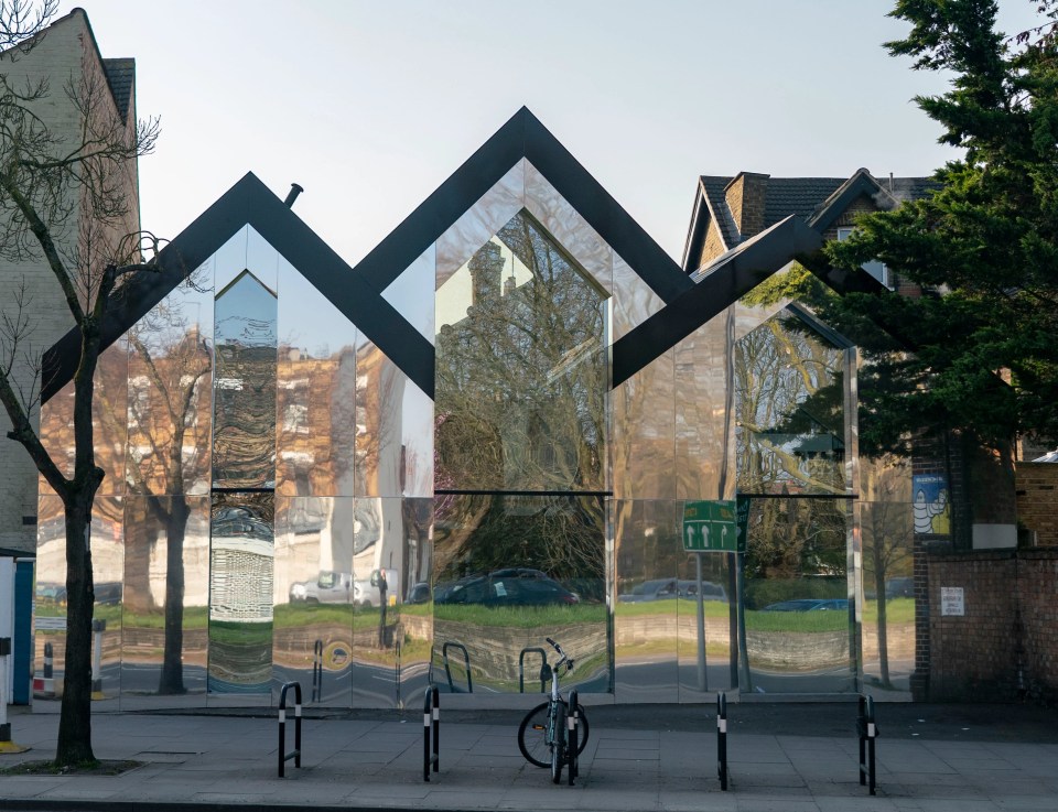 Neighbours called a house made of mirrors ugly and ghastly