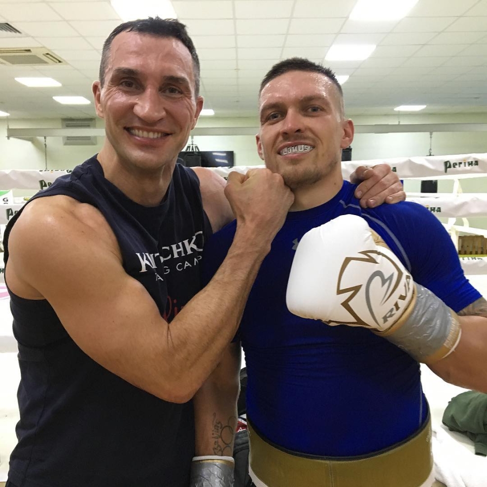 Wladimir Klitschko pictured with Oleksandr Usyk