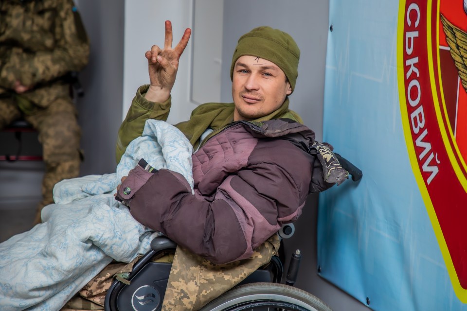 Sniper Alexander Pavlenko was wounded in a Russian artillery bombardment