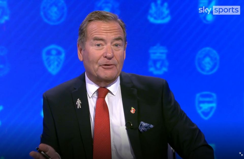 Jeff Stelling will stay on next season