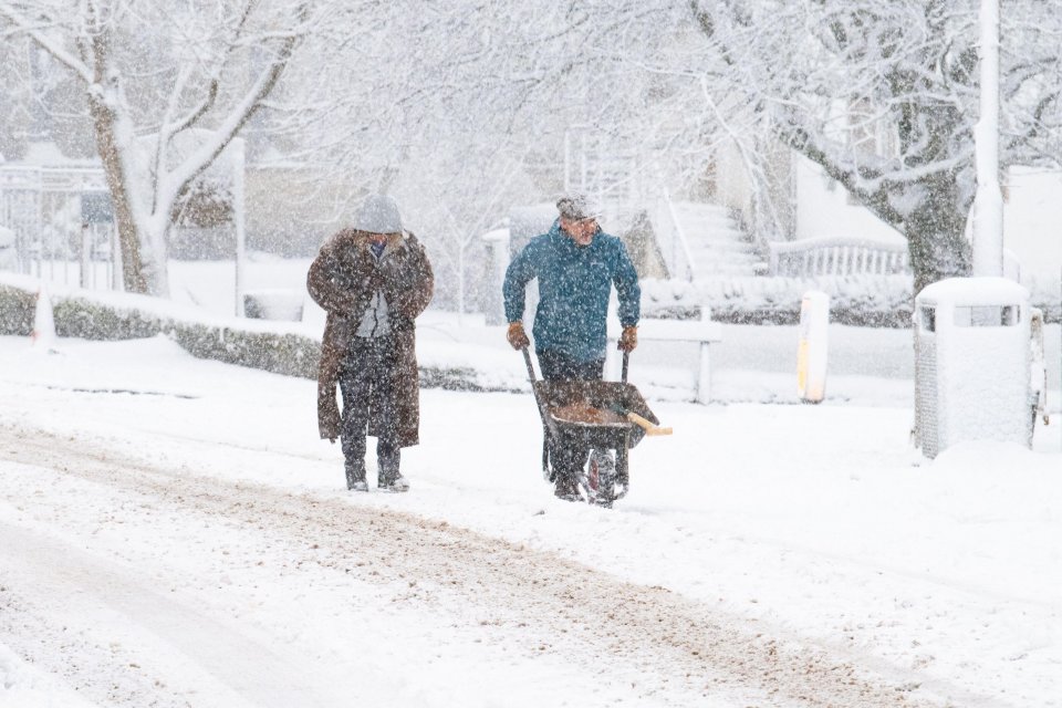 Snow is set to hit Britain tomorrow - and could fall over London as a cold front moves in from the north