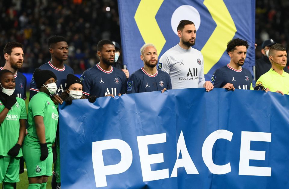 Neymar and Gianluigi Donnarumma together calling for peace a few days ago