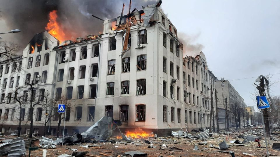 Building in Kharkiv which was left partially collapses after being hit in the siege