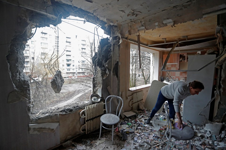 2,000 Ukrainian civilians have been killed in the first week of the war