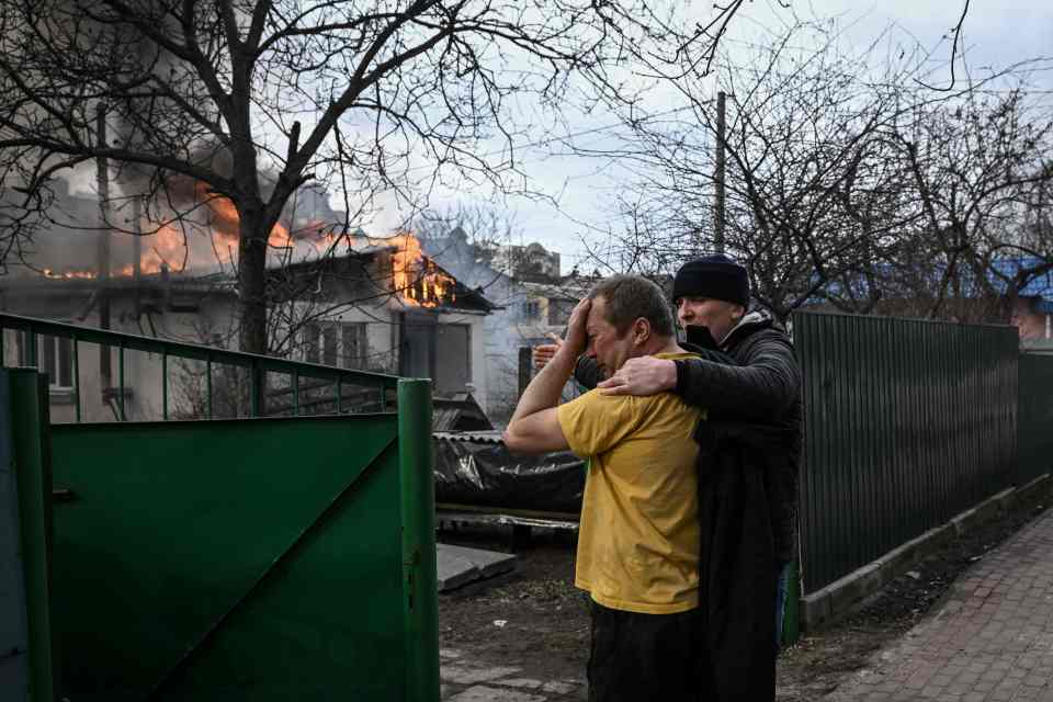 Irpin came under further heavy fire today as a 40-mile Russian column inches towards the capital