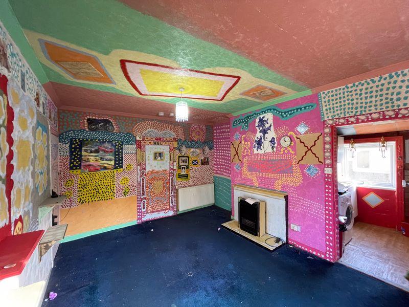 The walls and ceilings of the property are covered in trippy designs