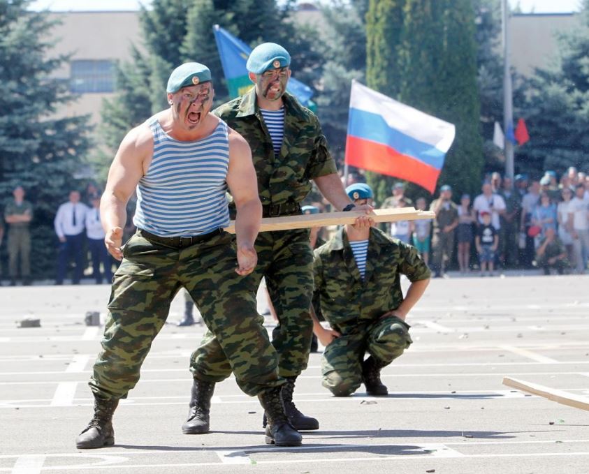 A ‘Blue Beret’ day for current and former paratroopers is held every year in Russia