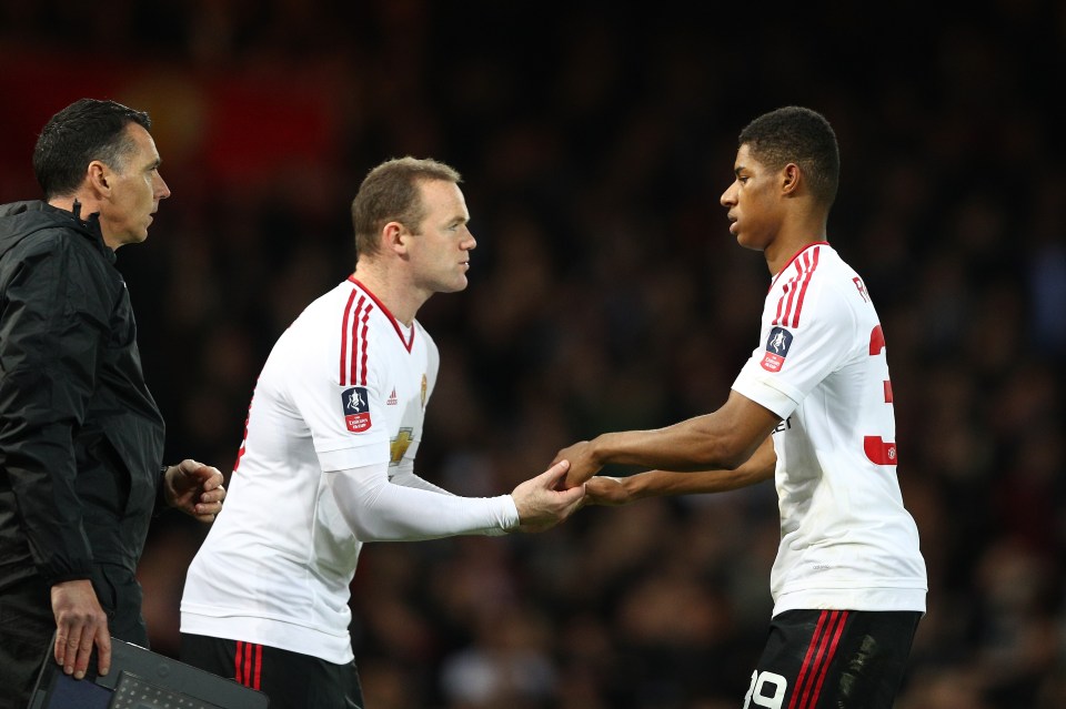 Wayne Rooney has urged Marcus Rashford to break his Man utd goal record