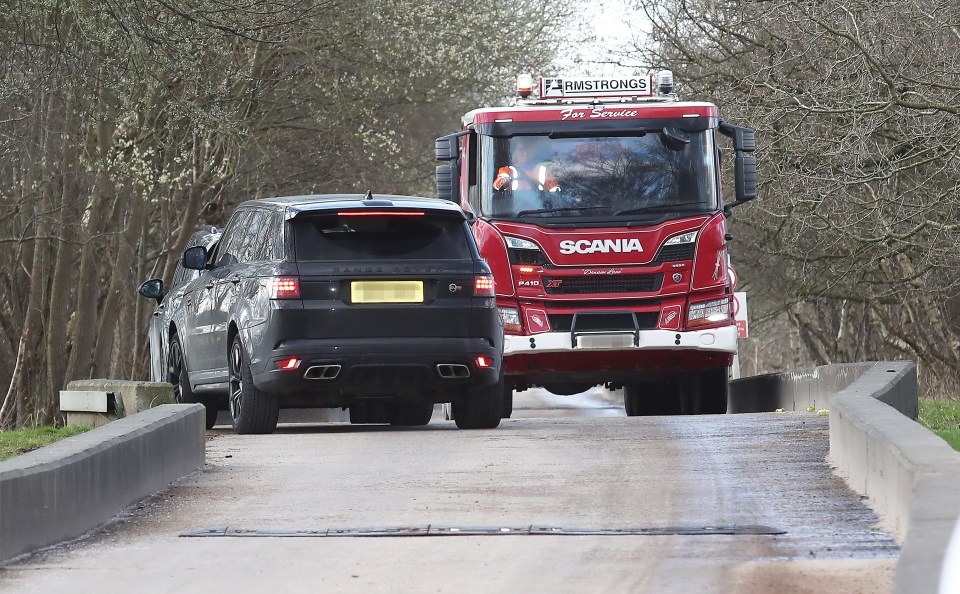 Harry Maguire was held up by a huge truck on his return to Man Utd training