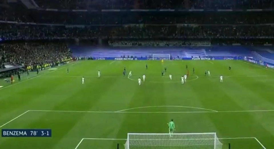 PSG kicked off after Karim Benzema had levelled up the tie for Real Madrid