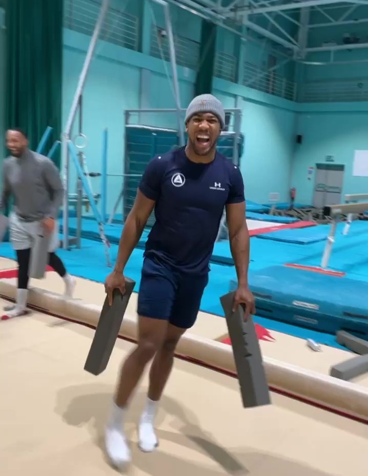 Joshua is getting ready to prepare for his heavyweight title rematch with Ukrainian Usyk