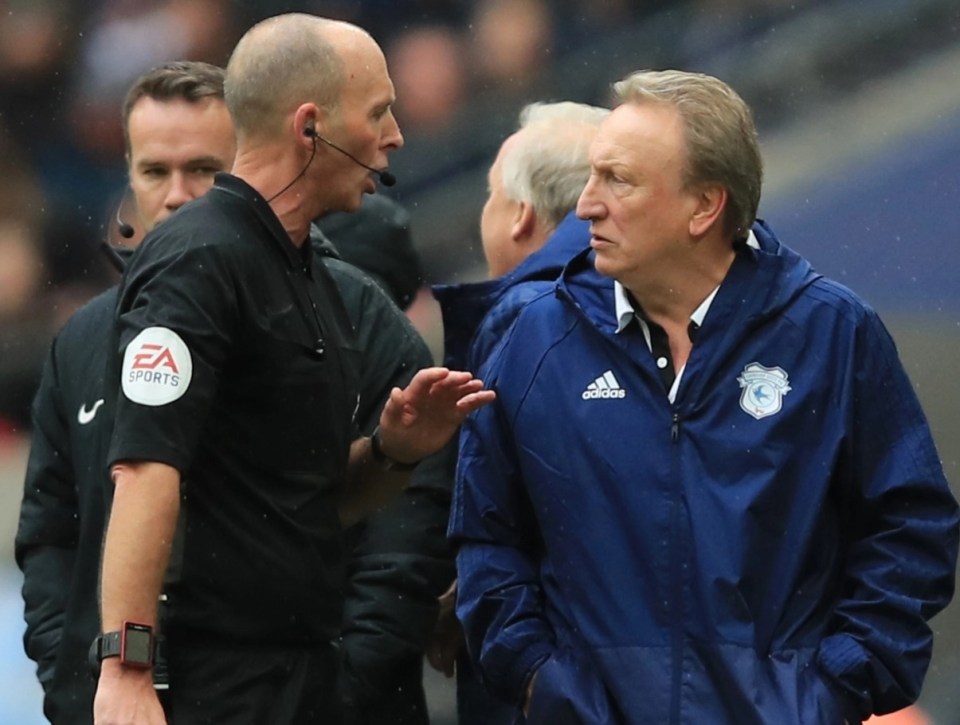 Neil Warnock reckons talk of Mike Dean retiring is 'ten years too late'