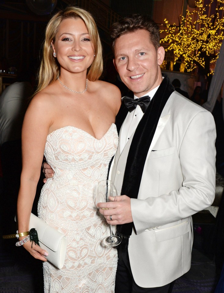 Brit billionaire Candy, who is married to Holly Valance, is still keen on buying Chelsea despite the club's woes