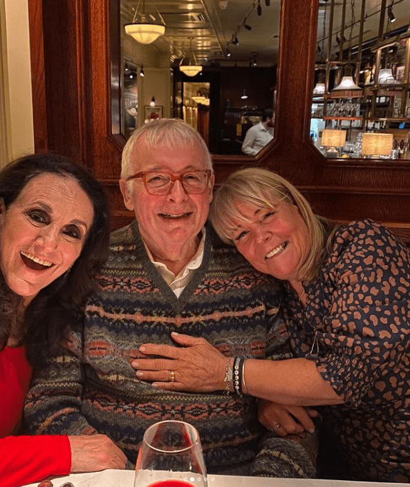 She celebrated with famous pals Lesley and Christopher