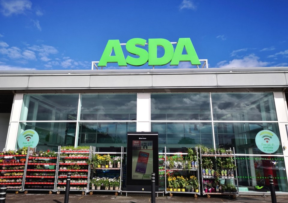 Asda's online shopping service has been hit by a technical glitch