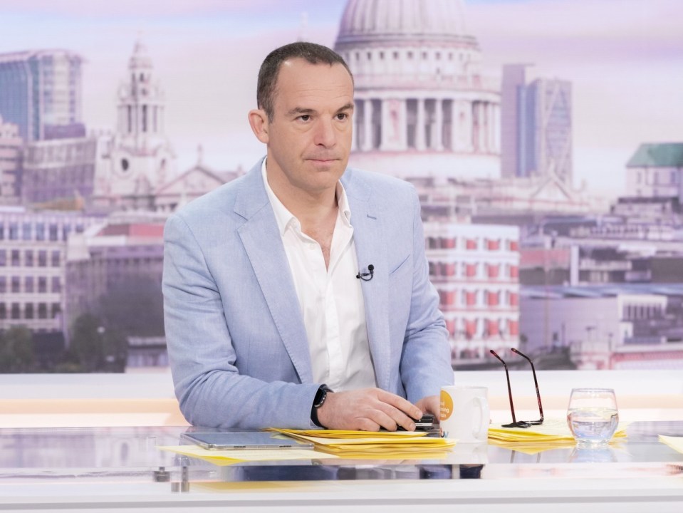 Martin Lewis' MoneySavingExpert warned customers about scammers