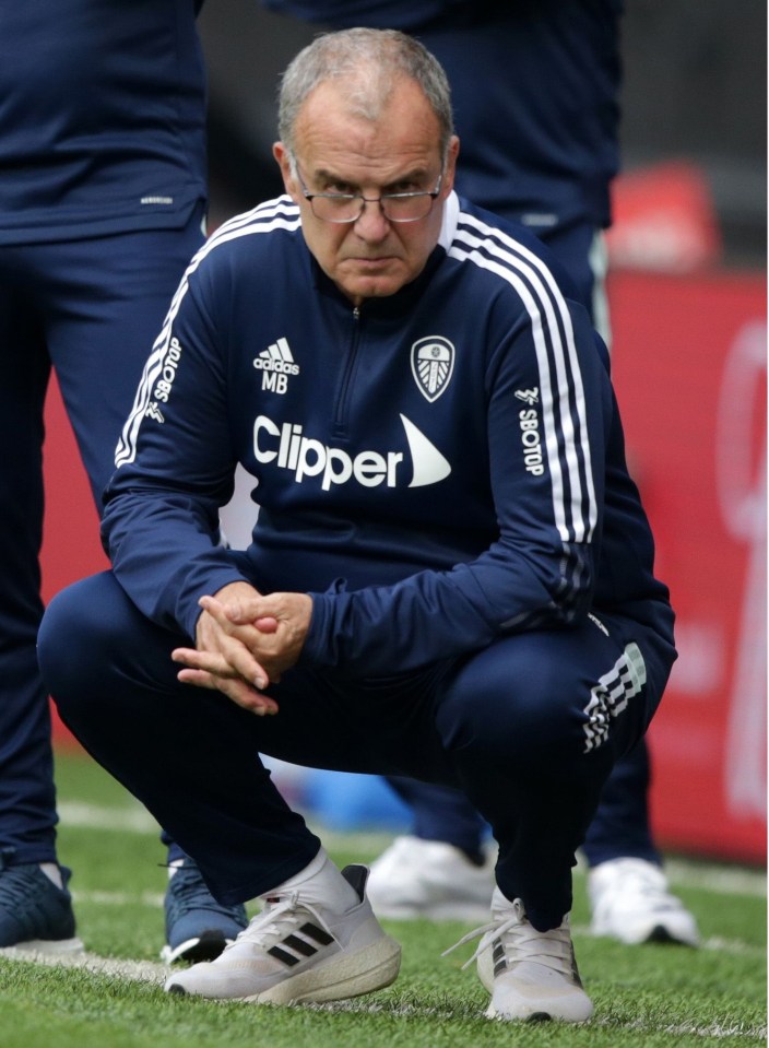 Mina then went onto compare her toddler's pose to that of ex-Leeds boss Bielsa