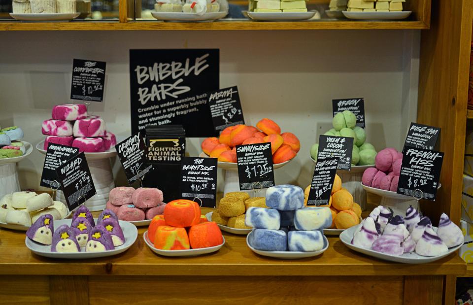 Lush will be celebrating World Bath Bomb Day by giving out 100,000 for free