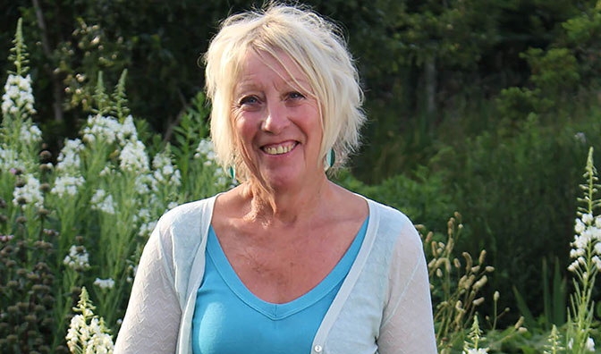 Carol Klein, a British gardening expert revealed how to create your own bog garden without a pond