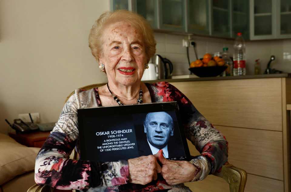 Mimi Reinhardt saved the lives of hundreds of Jews during the Holocaust