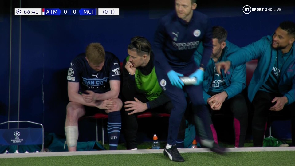 Kevin De Bruyne applied an ice pack to his leg after coming off