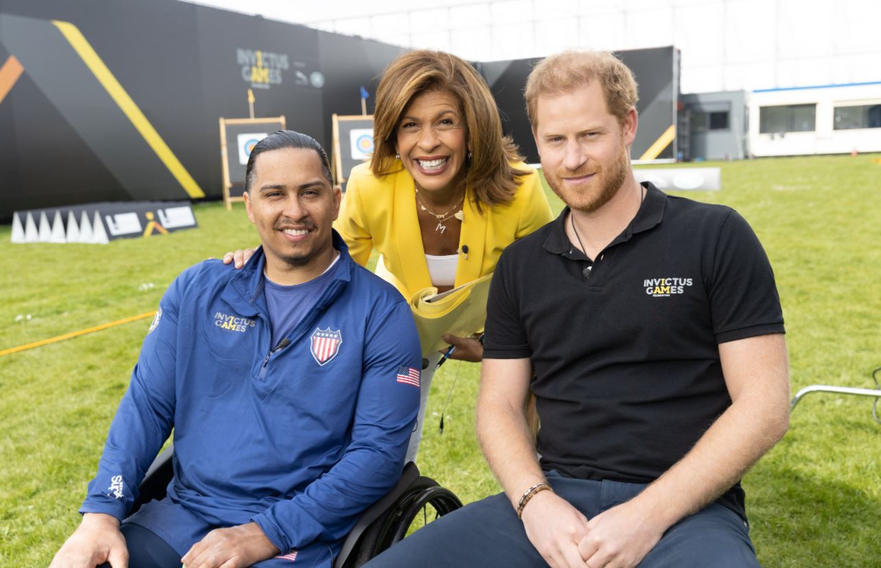 The Duke of Sussex sat down with US news anchor Hoda Kotb (centre) in The Hague, where the Invictus Games are being held