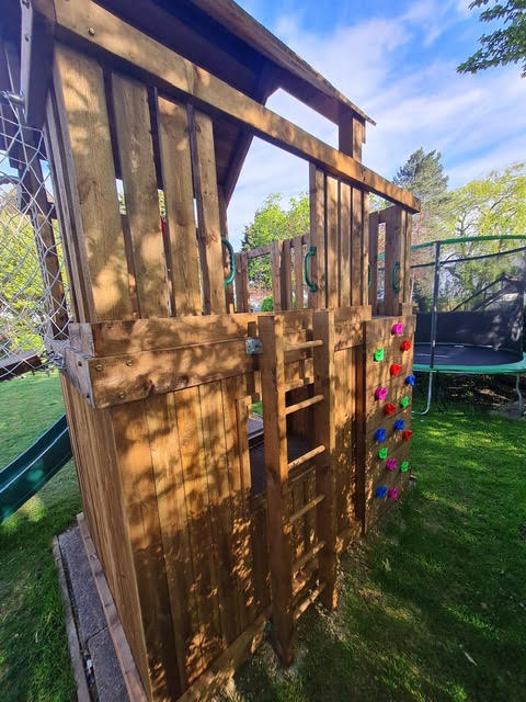 High quality timber was used to make the climbing frame last longer