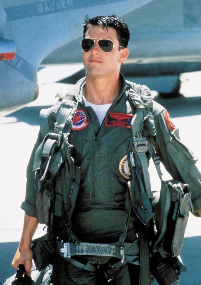 The footie presenter, 61, resembled Tom Cruise in Top Gun, ahead of the release of Top Gun: Maverick next month