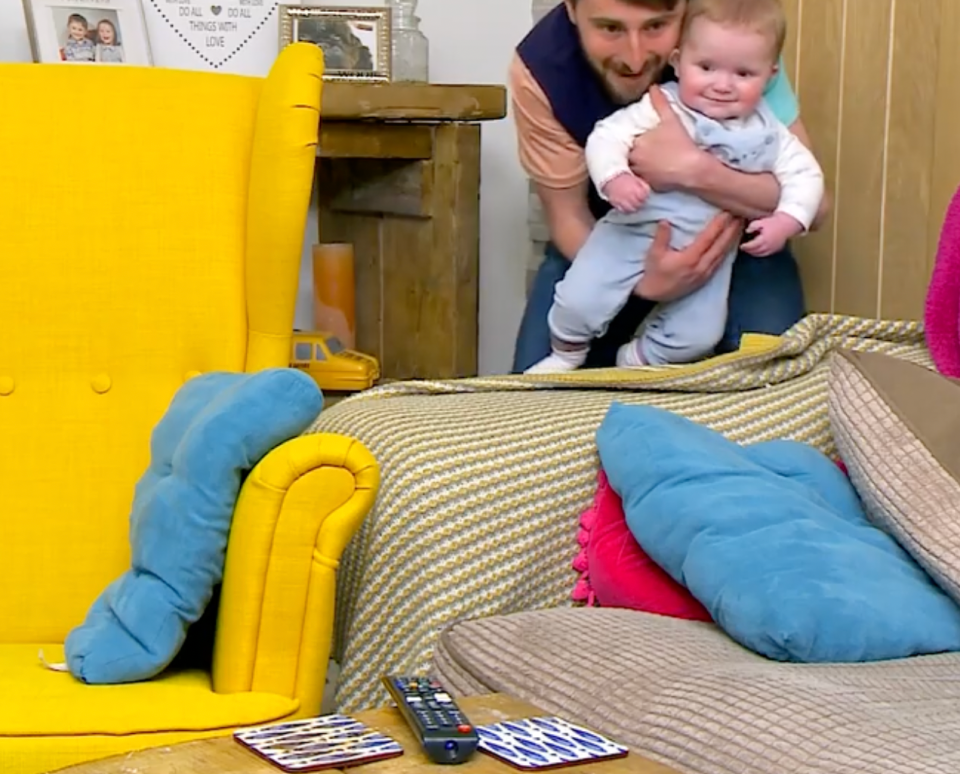 Pete Sandiford was seen playing with his son Jimmy in tonight's episode of Gogglebox