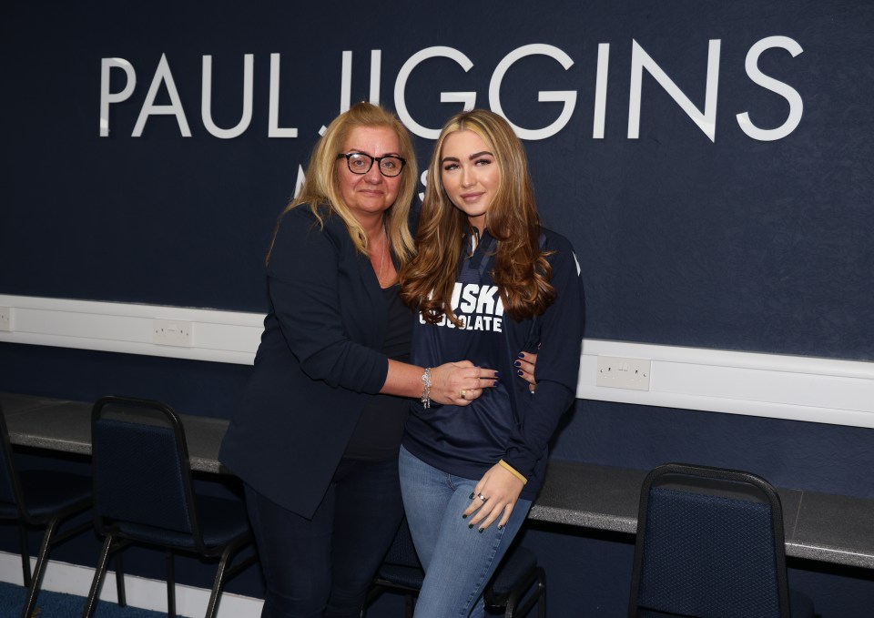 Wife Kelly and daughter Millie were in attendance at the unveiling