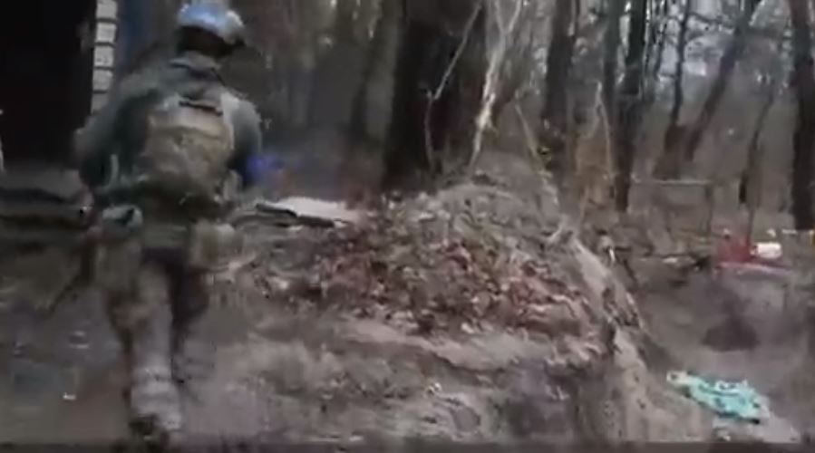 Video captures the Ukrainian army going into the torture chamber