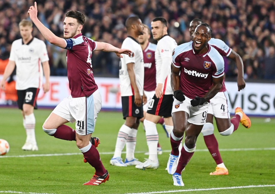 The Hammers celebrate after Michail Antonio bags a temporary equaliser