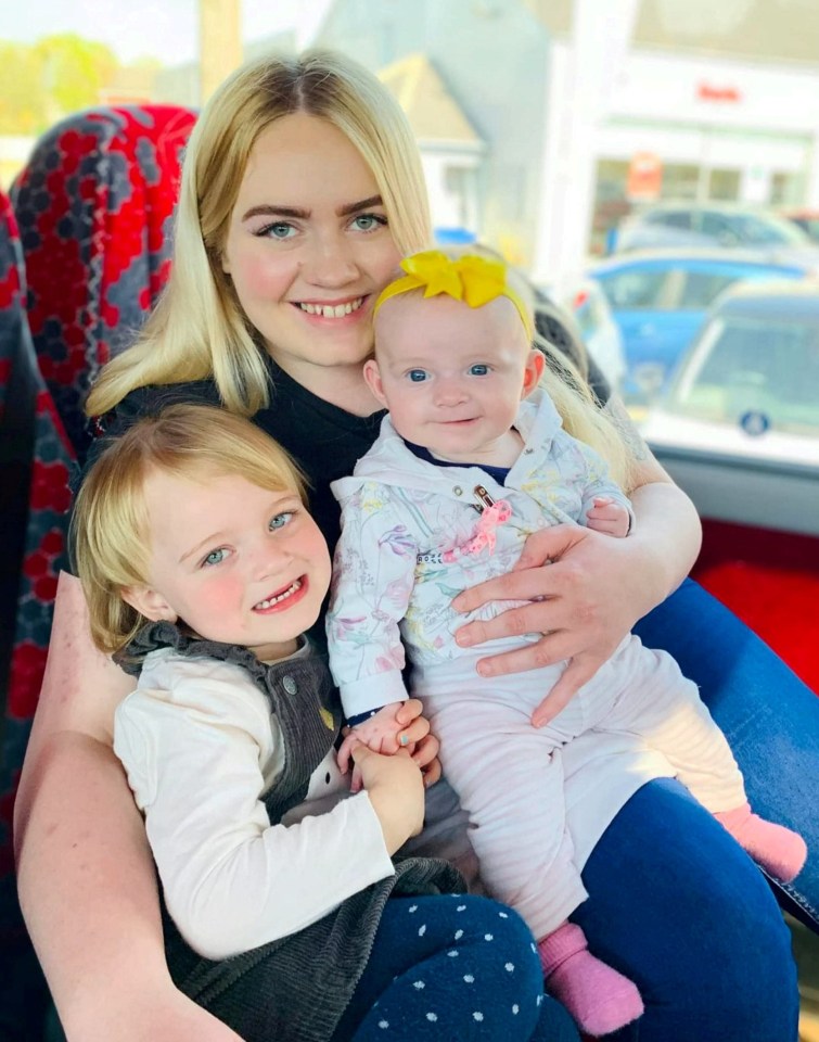 Lucie Smith, 21, said her kids Isla Grace, three, and five-month-old Willow Rose have been living in a mouldy home for six months