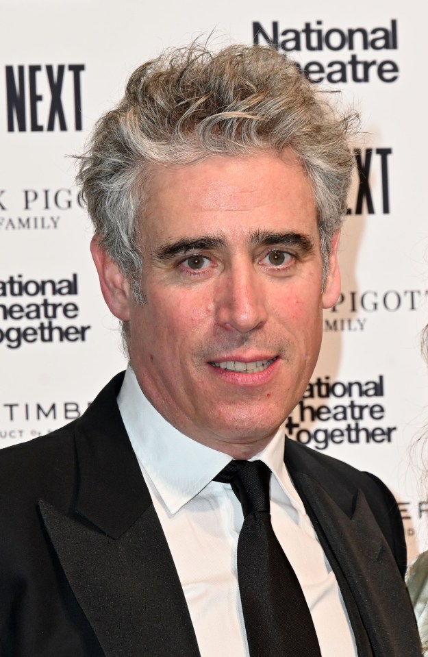 Stephen Mangan plays Nathan on The Split