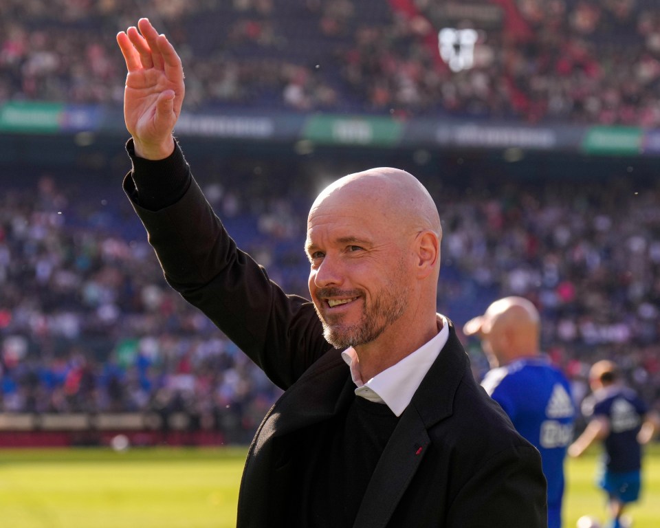 Erik ten Hag waves at the Ajax fans ahead of the KNVB Cup final