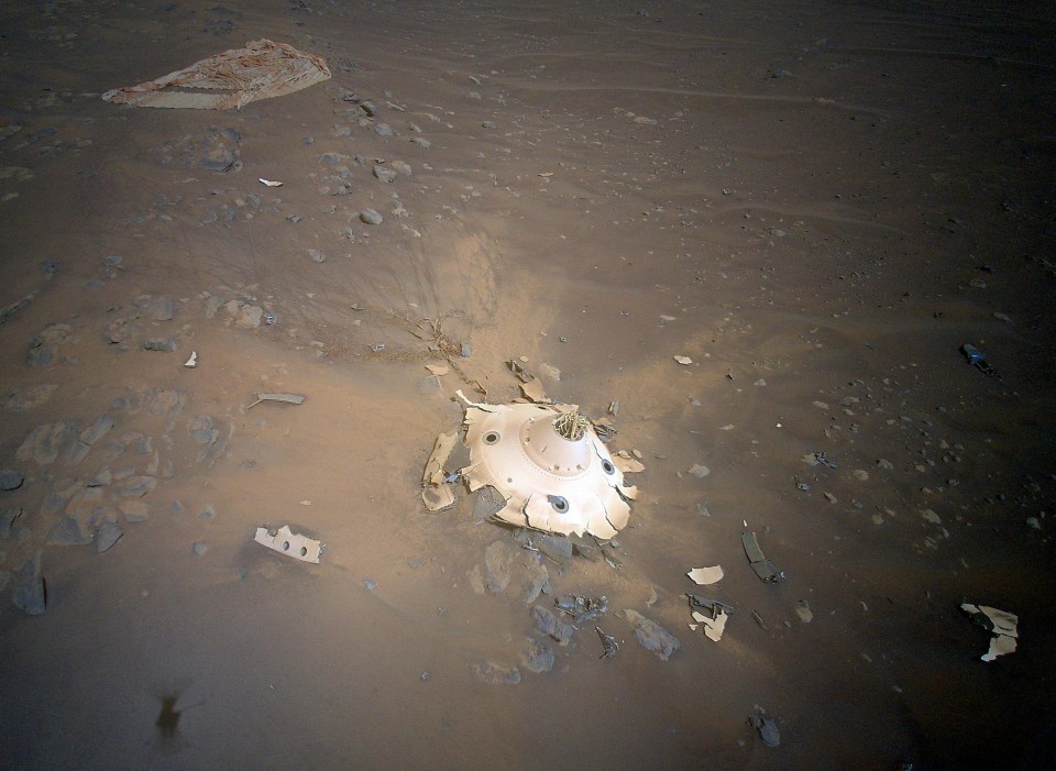 Mars wreckage spotted – and it’s not a UFO