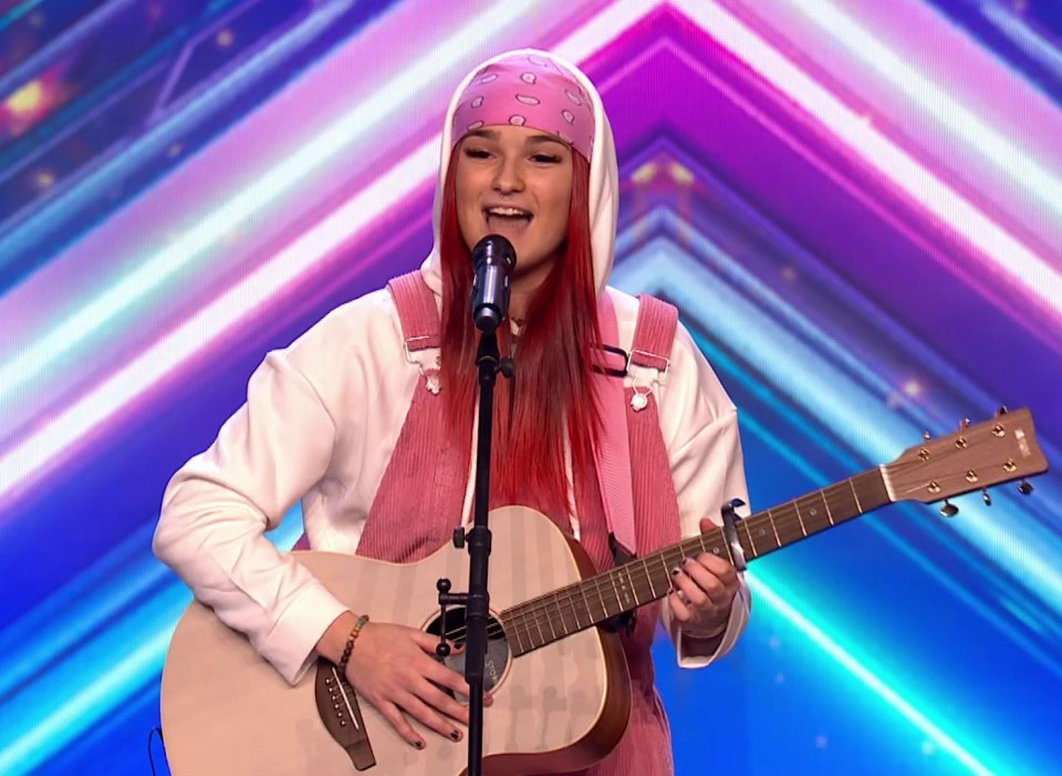 Hollie bagged four yeses from the judges on last night's show